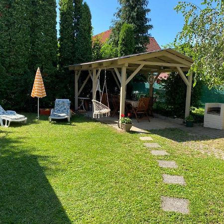 Sommer Ferienhaus Balatonszarszo Εξωτερικό φωτογραφία
