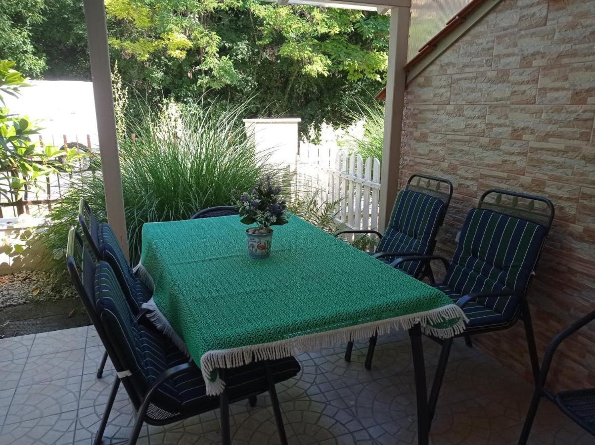 Sommer Ferienhaus Balatonszarszo Εξωτερικό φωτογραφία